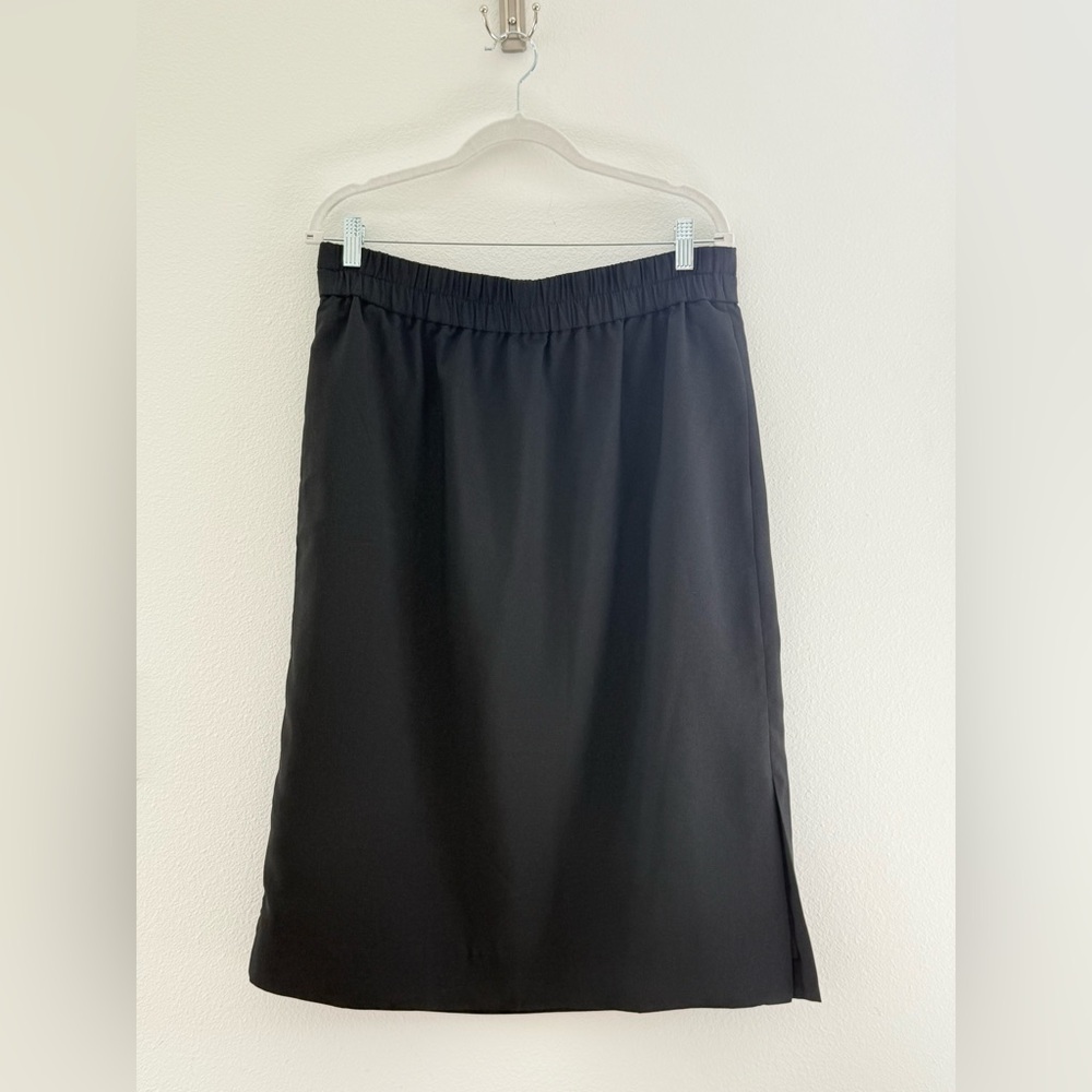 Elegant Black Women's Skirt